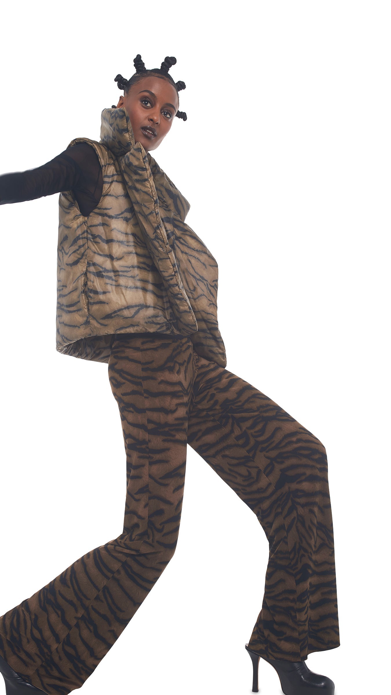 SLEEPING BAG VEST Brown Tiger | Norma Kamali Women