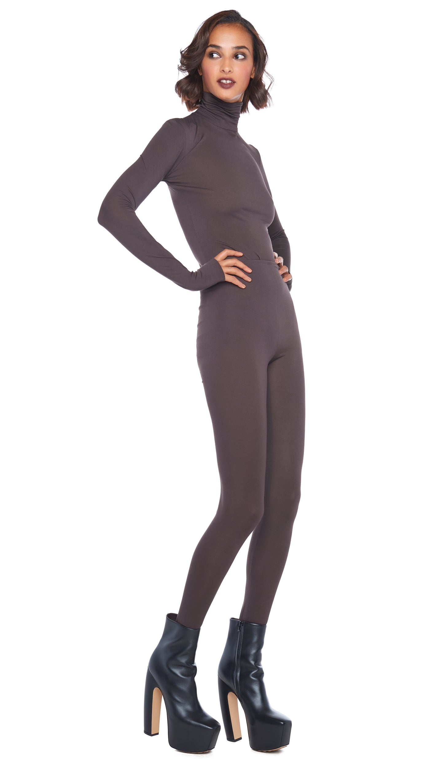 SLIM FIT LONG SLEEVE TURTLE TOP Chocolate | Norma Kamali Women
