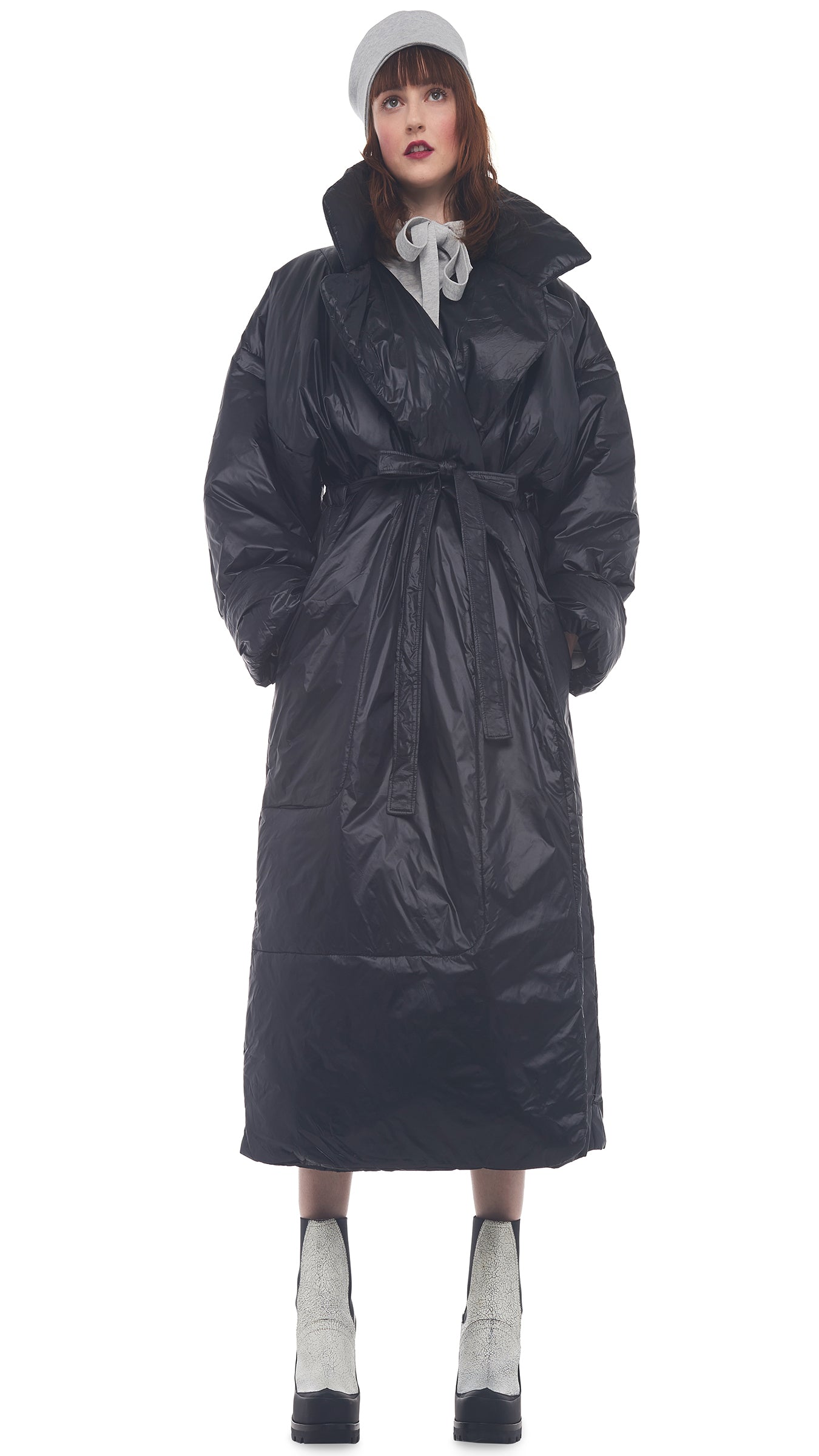 OVERSIZED SLEEPING BAG COAT Black | Norma Kamali Women