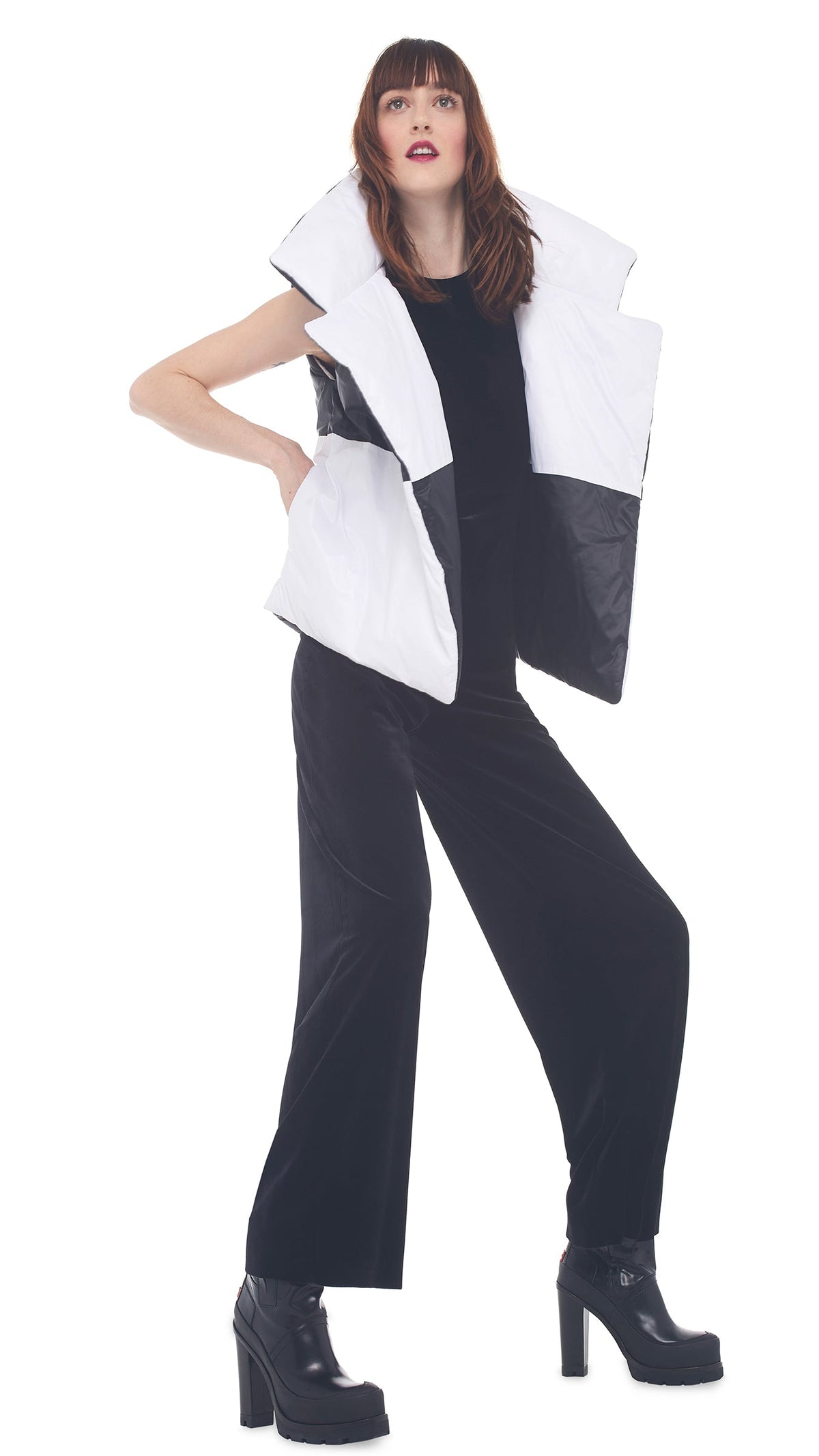 REVERSIBLE SLEEPING BAG VEST Black/White | Norma Kamali Women