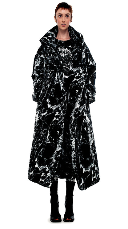 CLASSIC SLEEPING BAG COAT Black Marble | Norma Kamali Women