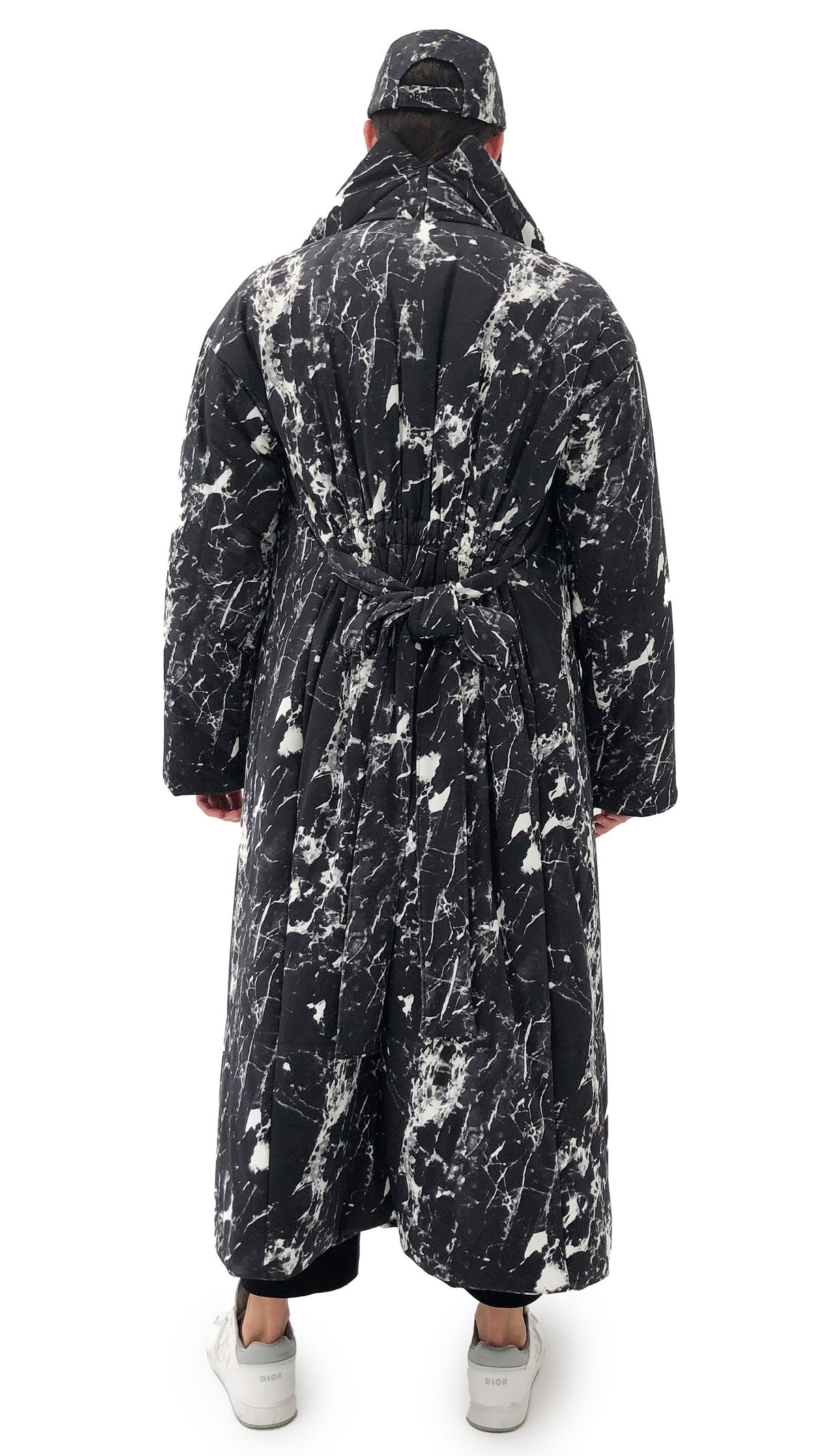 CLASSIC SLEEPING BAG COAT Black Marble | Norma Kamali Women
