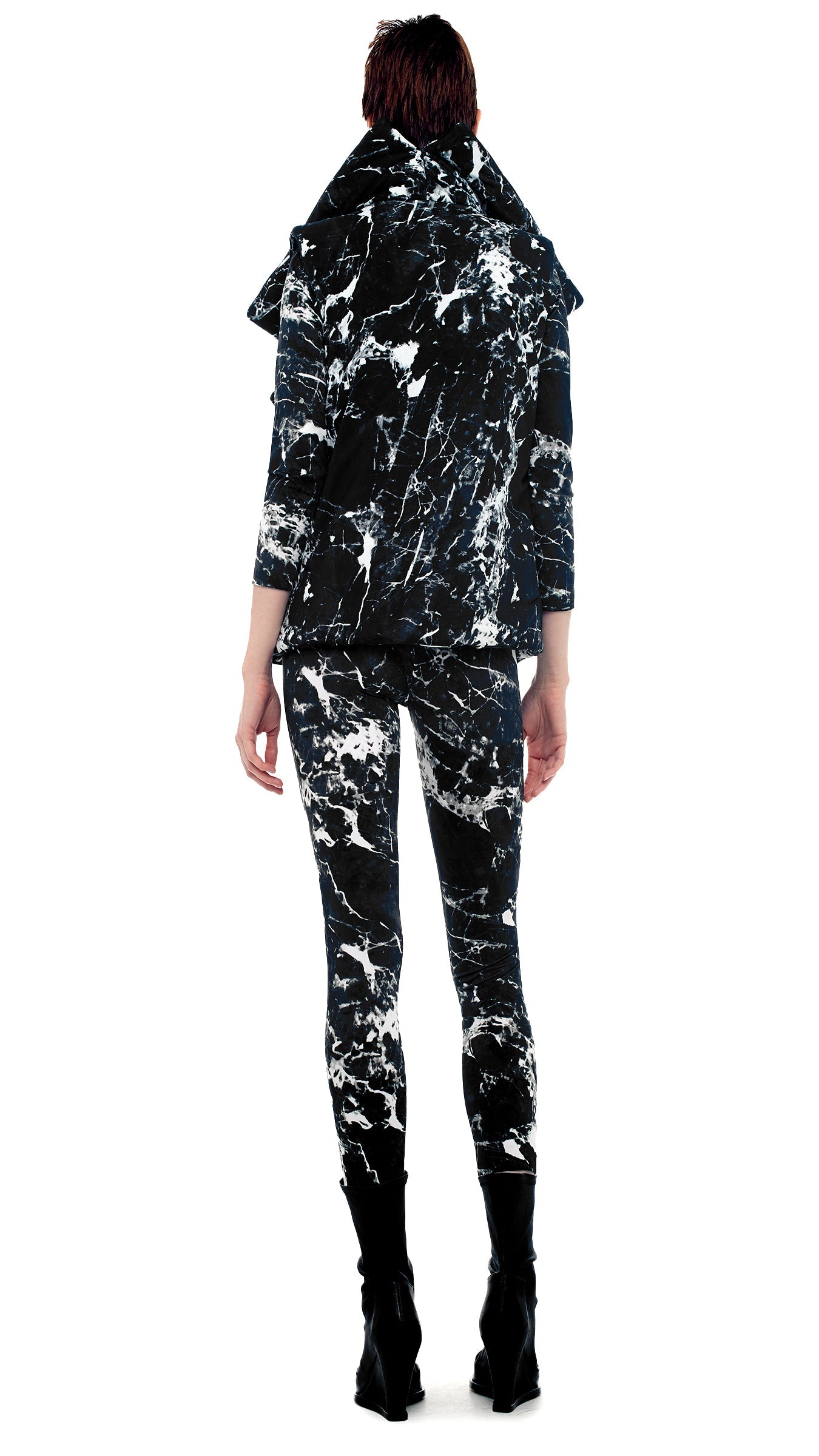 SLEEPING BAG VEST Black Marble | Norma Kamali Women