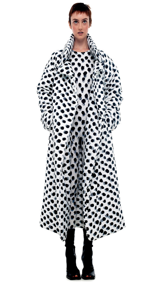 CLASSIC SLEEPING BAG COAT Paint Dots | Norma Kamali Women