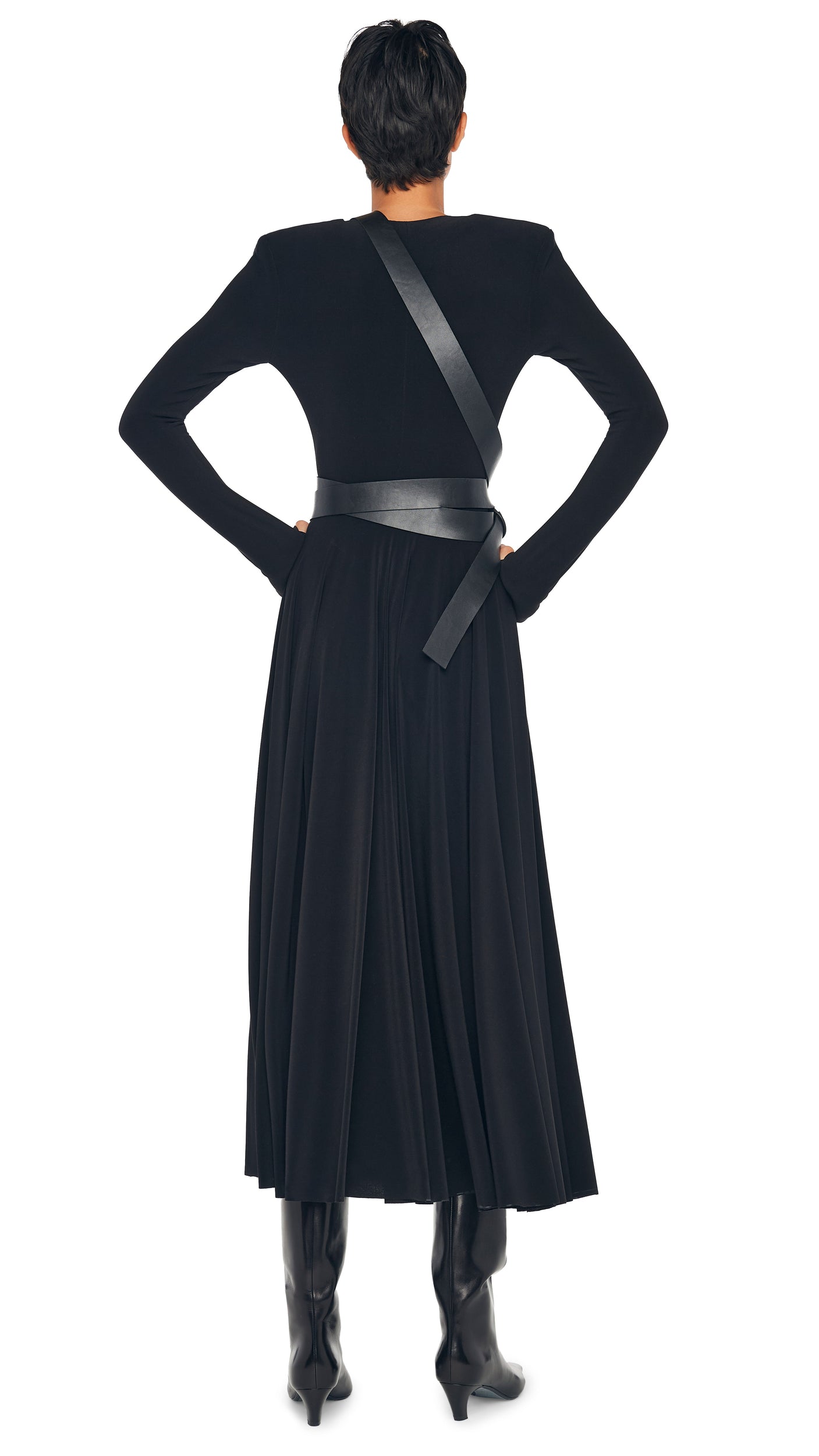 LS SHOULDER PAD V NECK FLARED DRESS Black | Norma Kamali Women