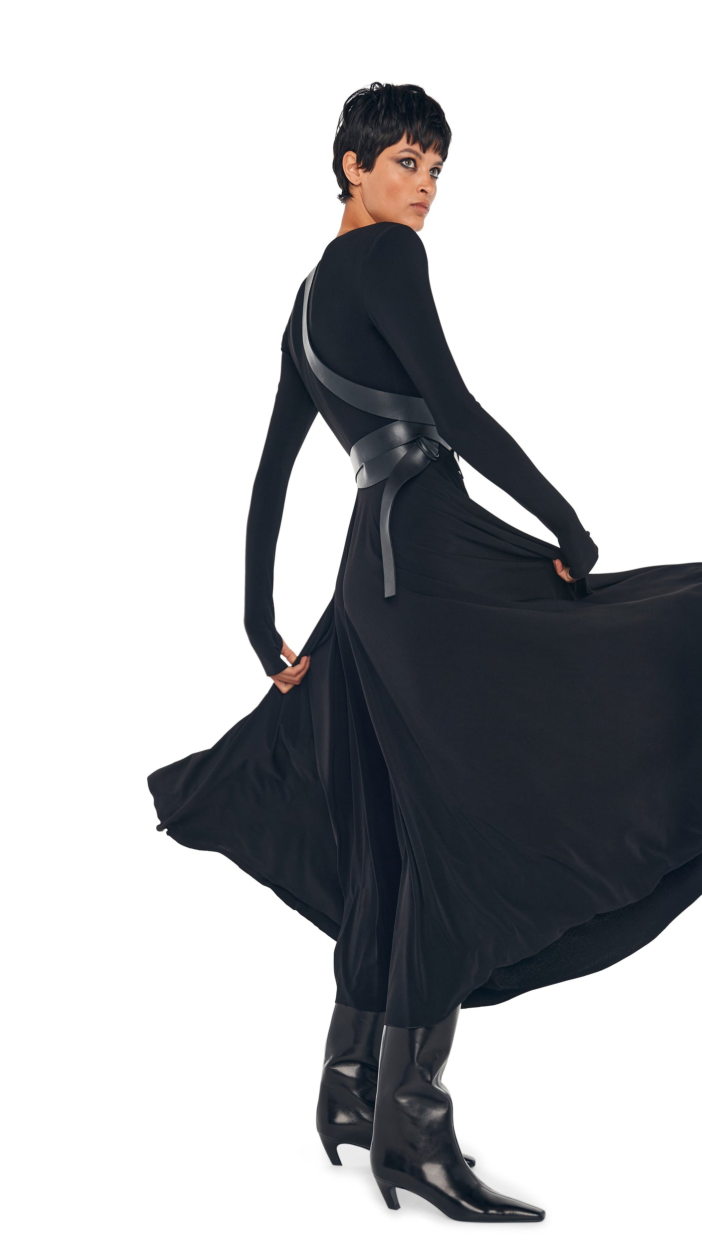 LS SHOULDER PAD V NECK FLARED DRESS Black | Norma Kamali Women
