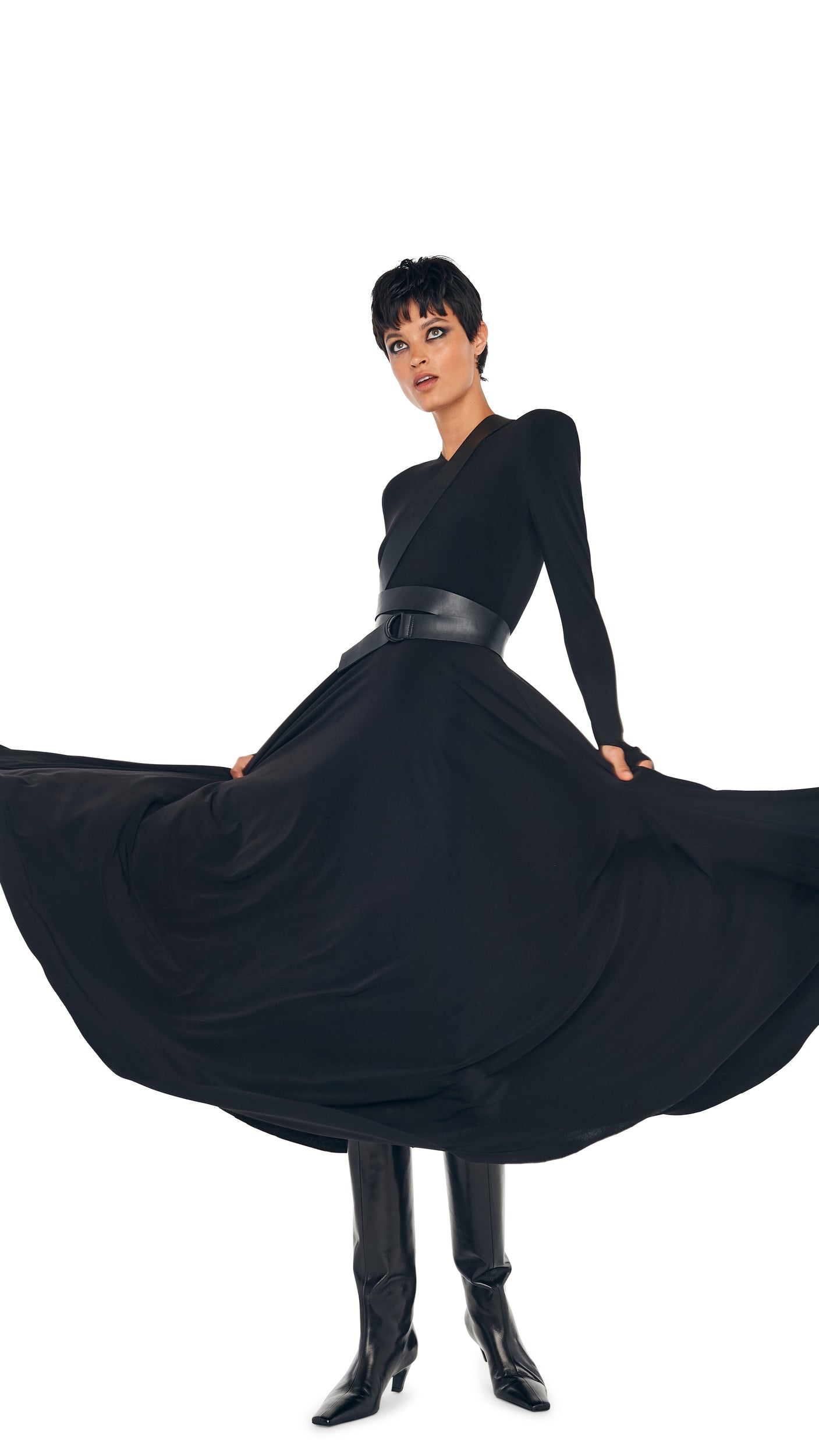 LS SHOULDER PAD V NECK FLARED DRESS Black | Norma Kamali Women