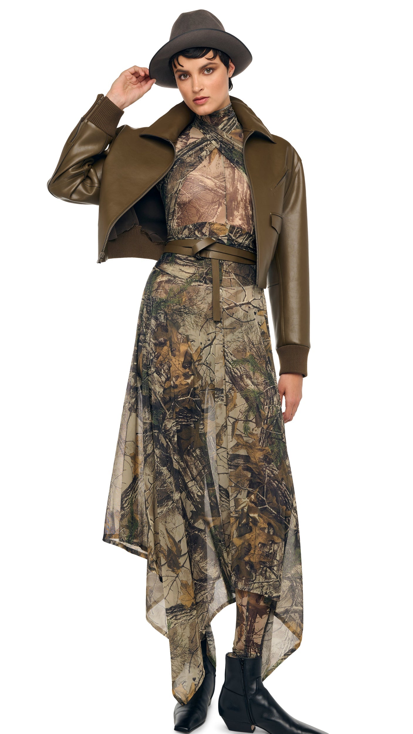 MENS ZIP FRONT CLASSIC CROPPED JACKET Bark | Norma Kamali Women